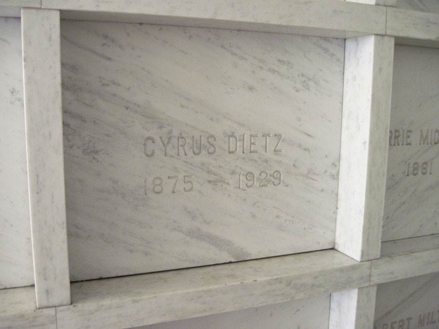 Cyrus Dietz cemetery image 1